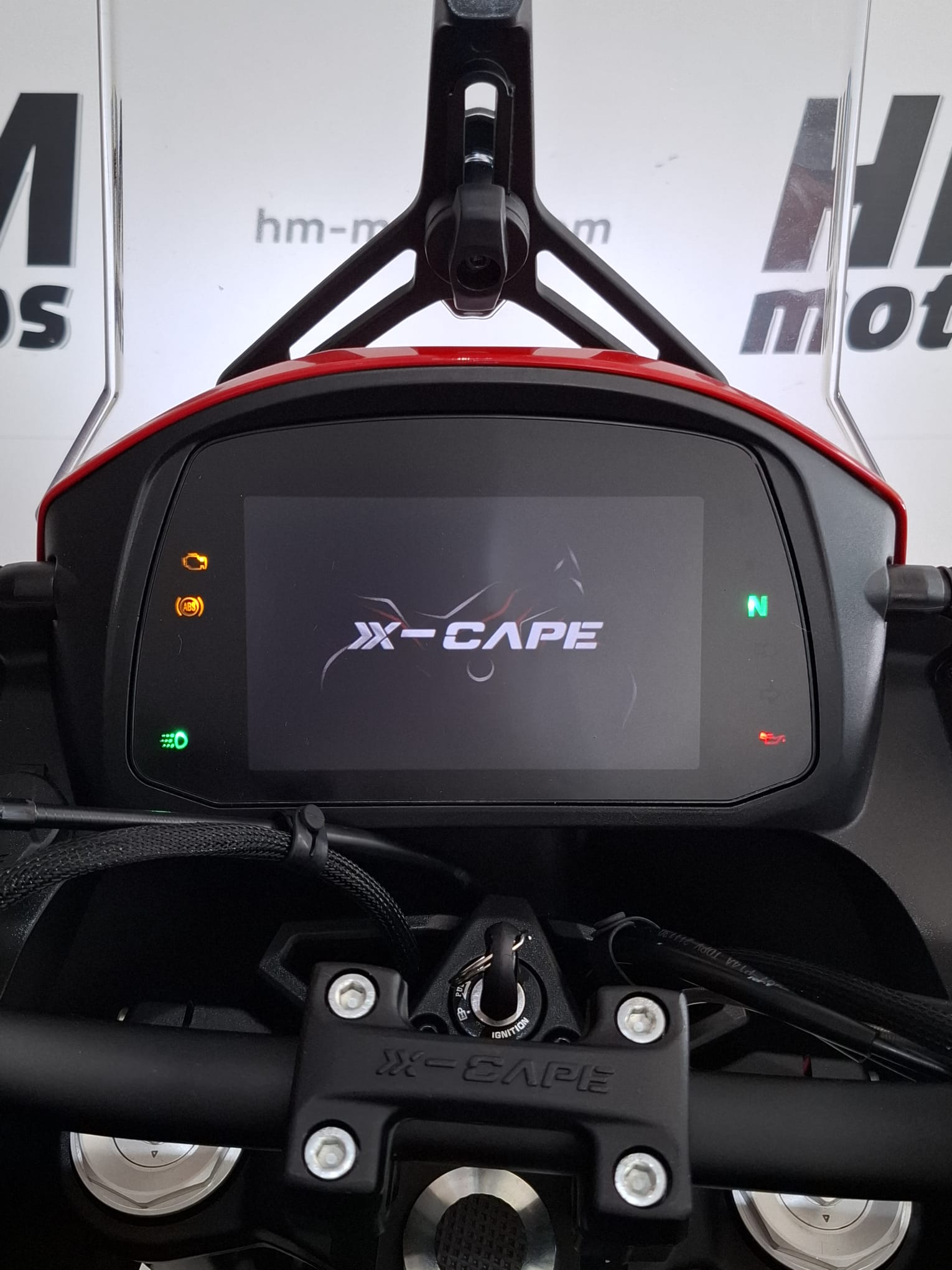 x-cape-8