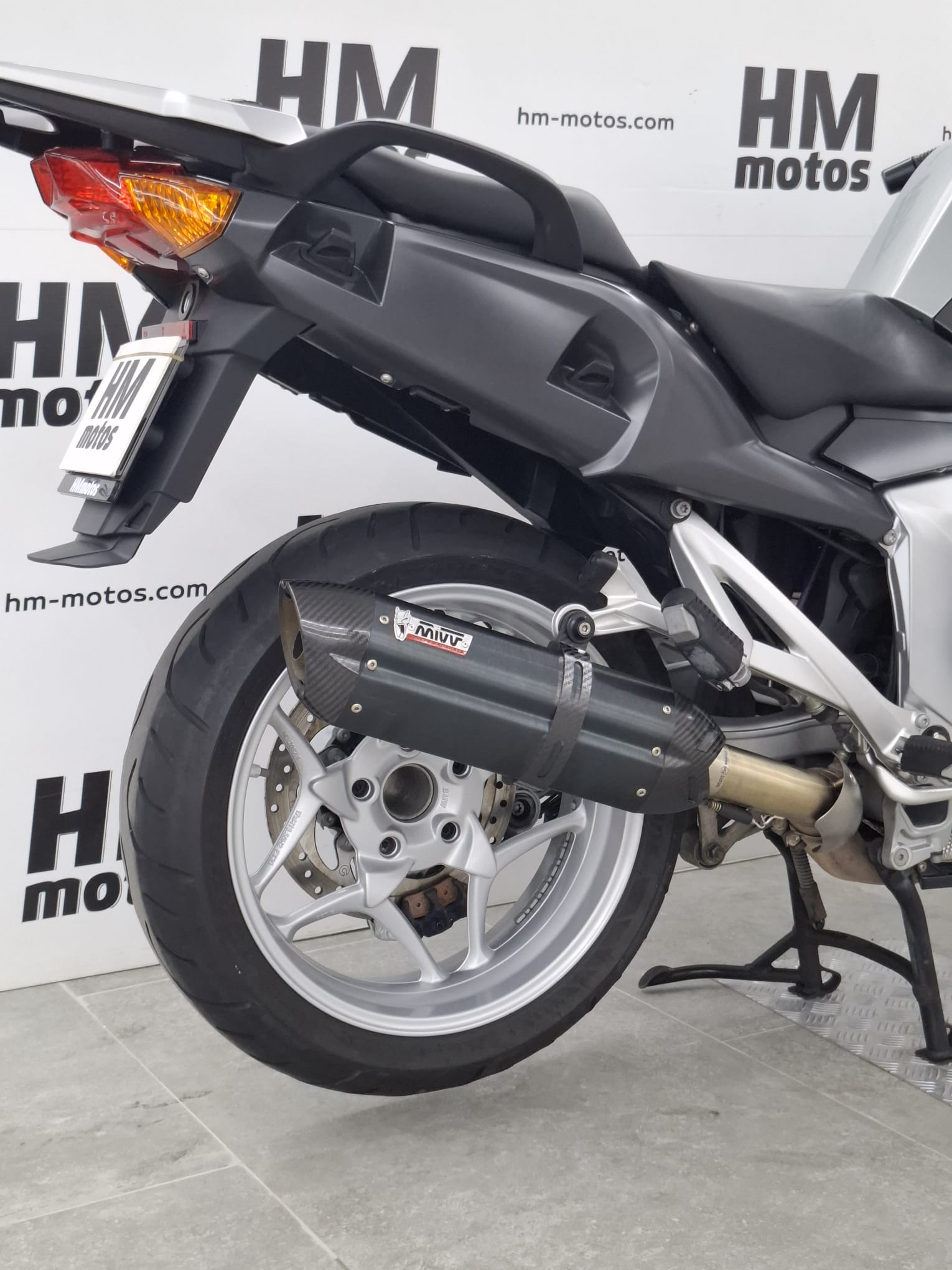 k1200gt-8