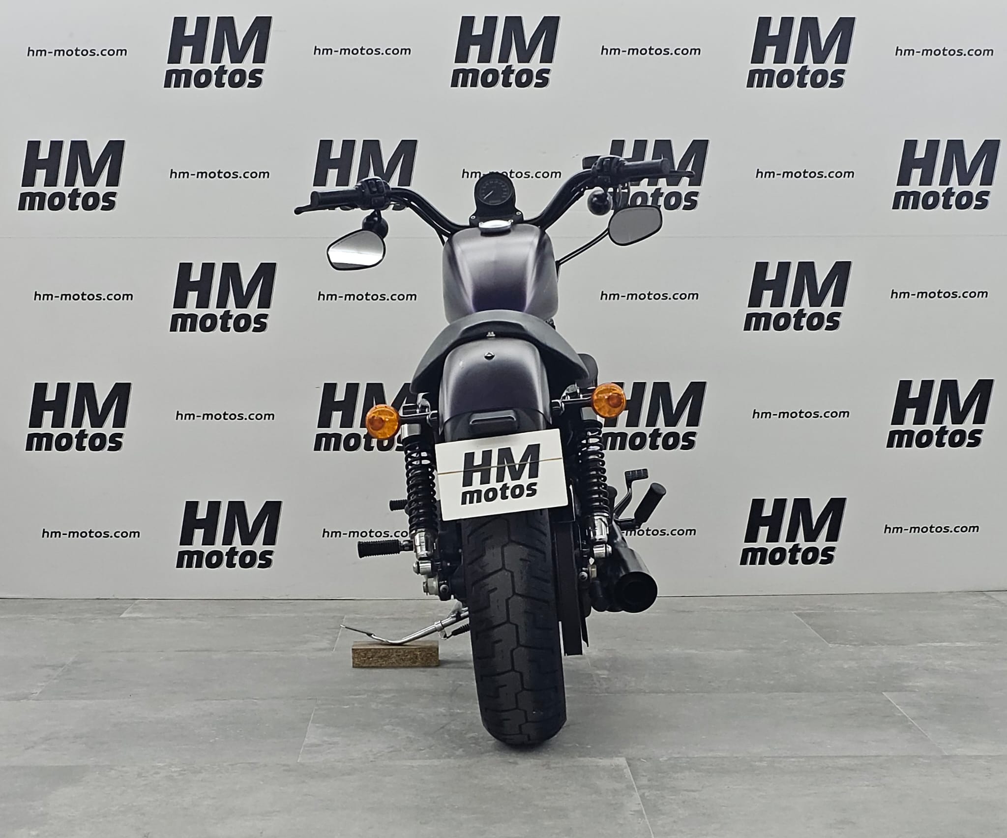 xl1200