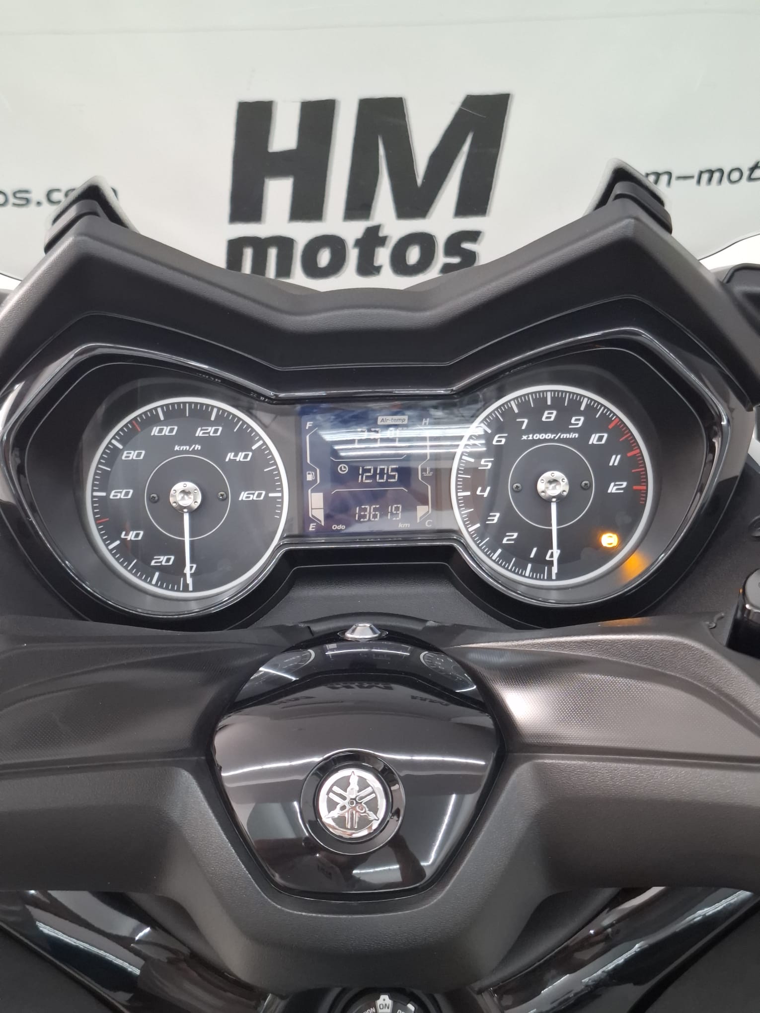 xmax-7