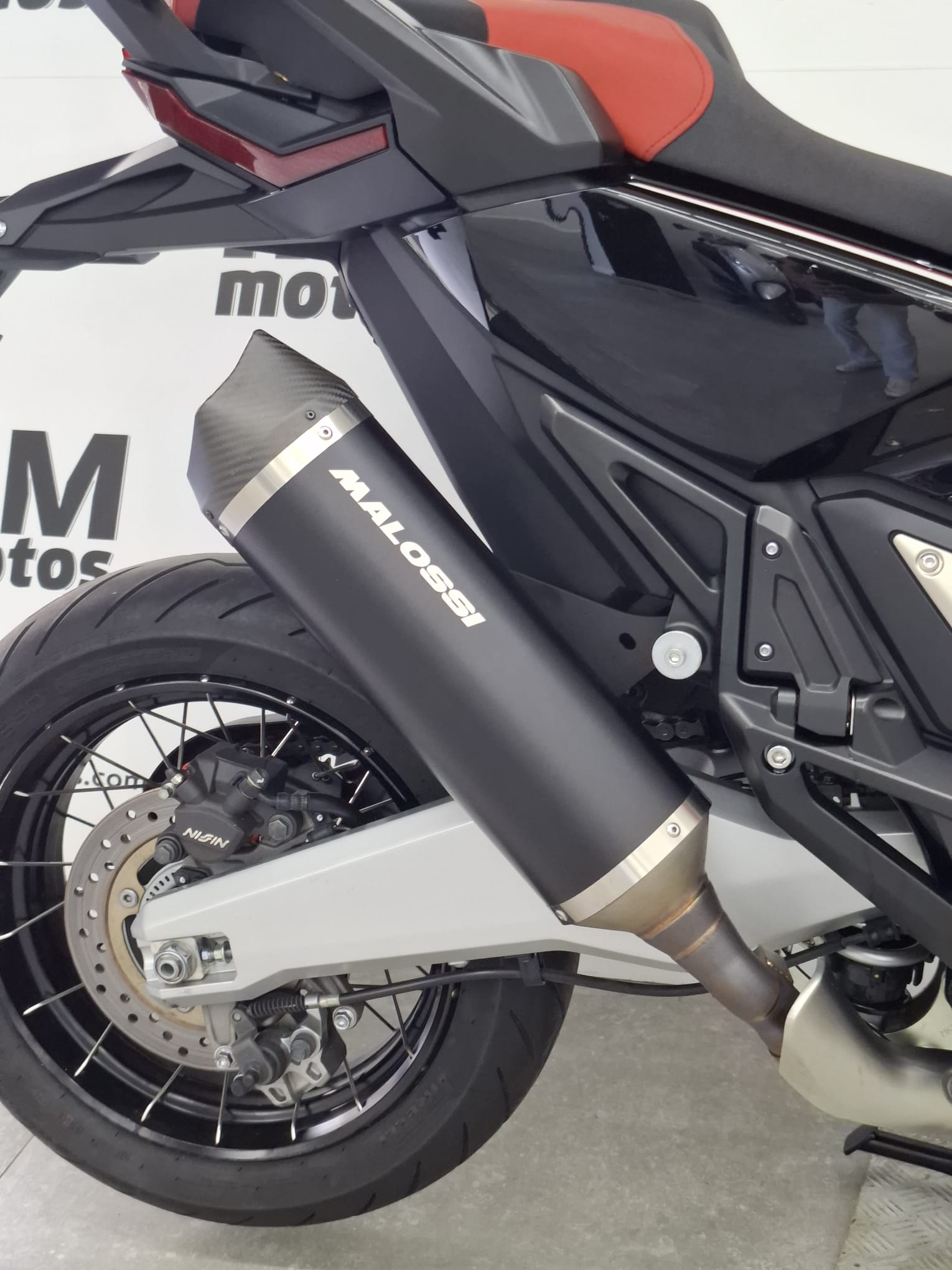 x-adv-14