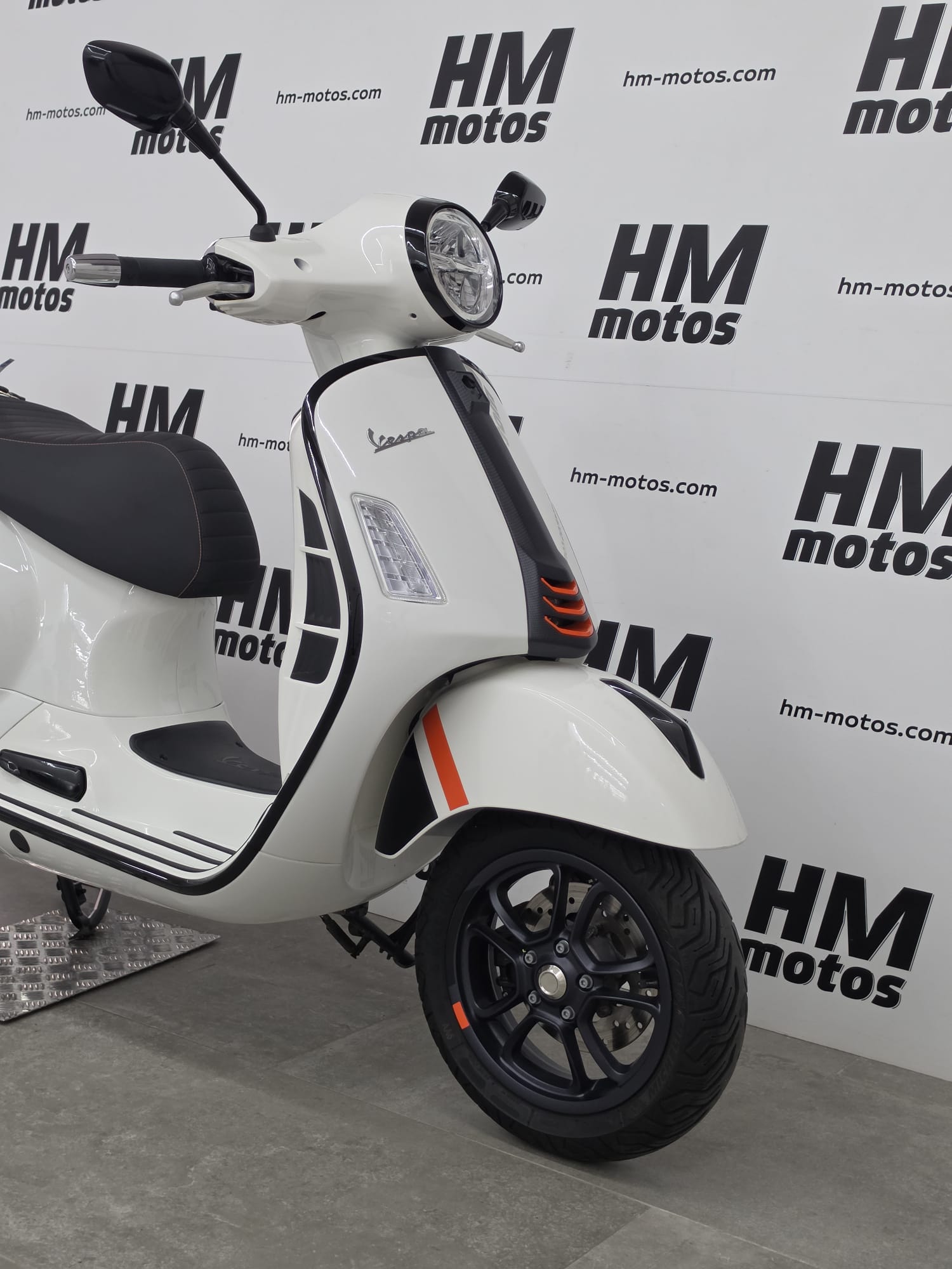 vespa125-14