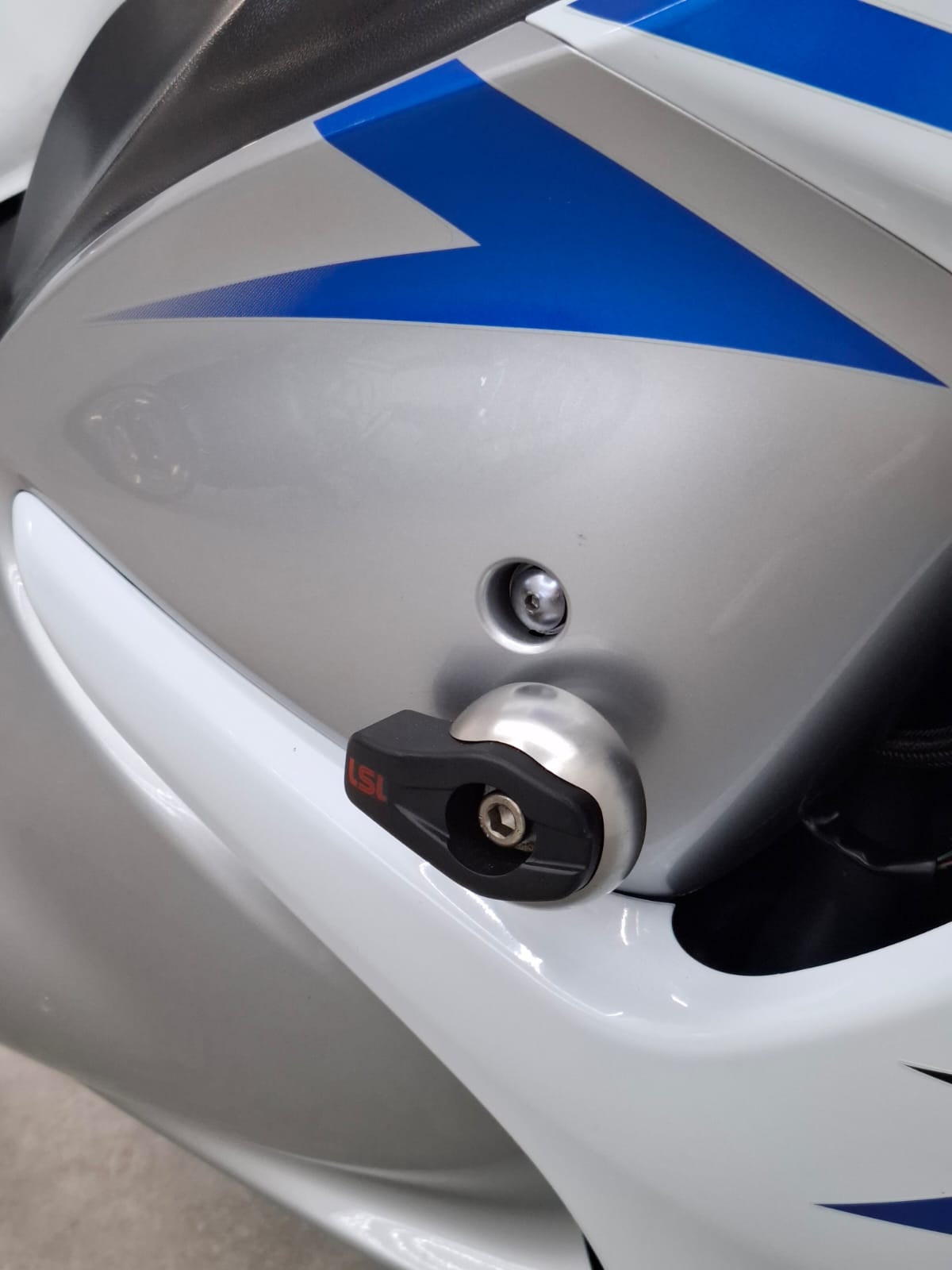 busa-17-3