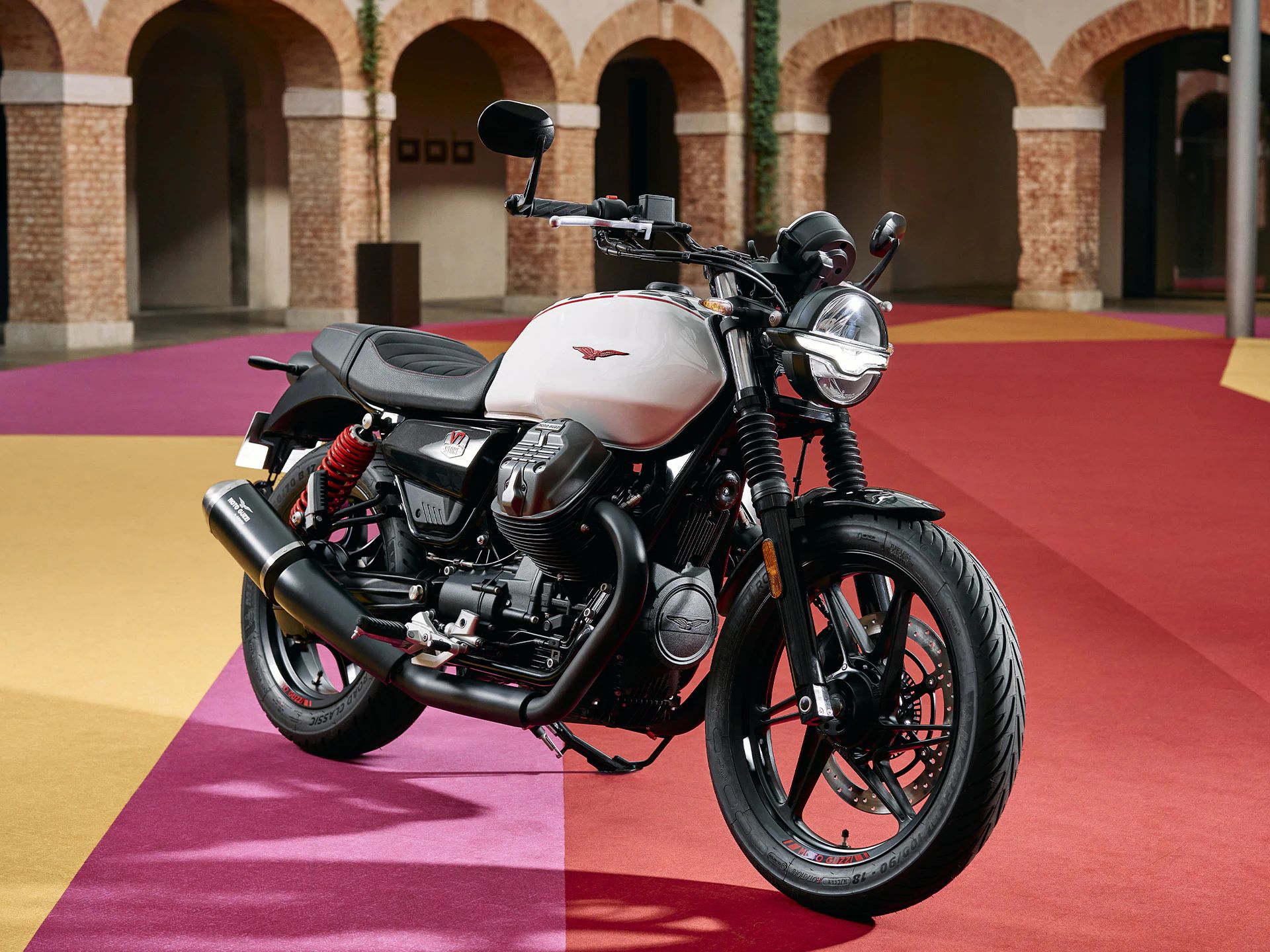 Motoguzzi V7 STONE TEN 850