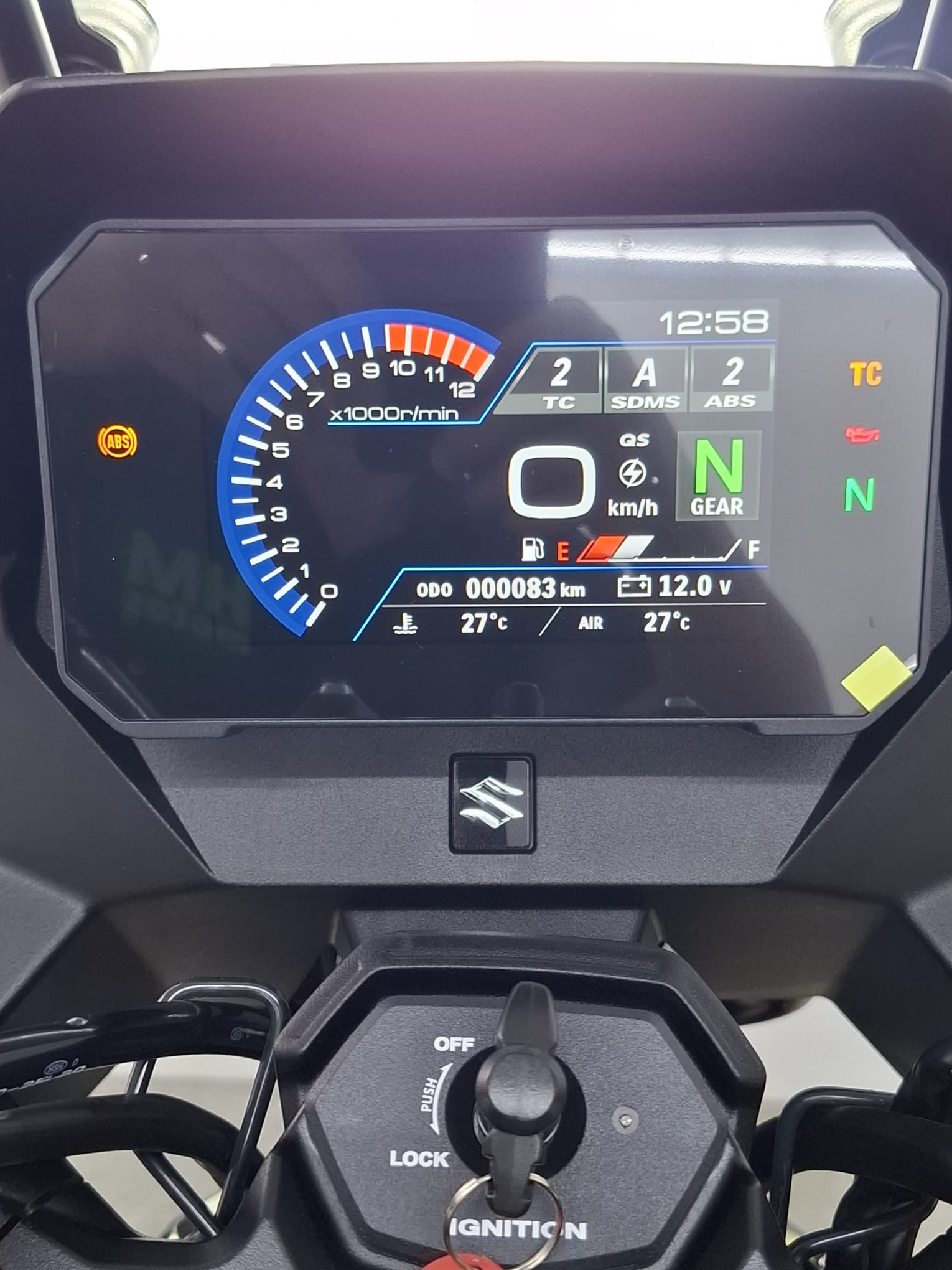 800de-8