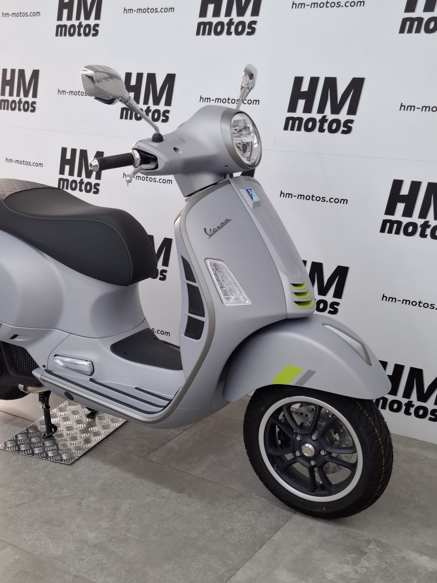 vespa-9-7
