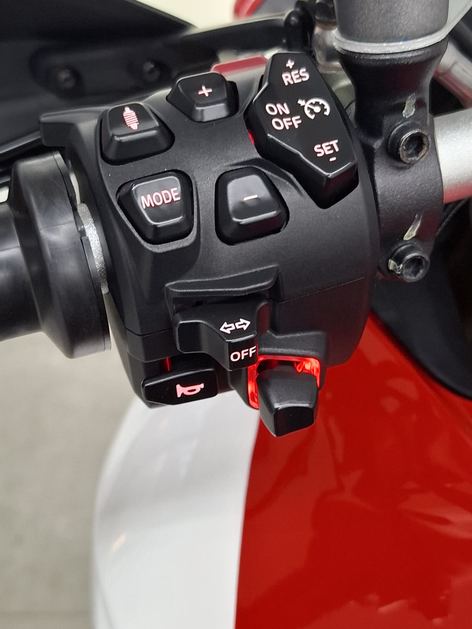 ducati-11-4