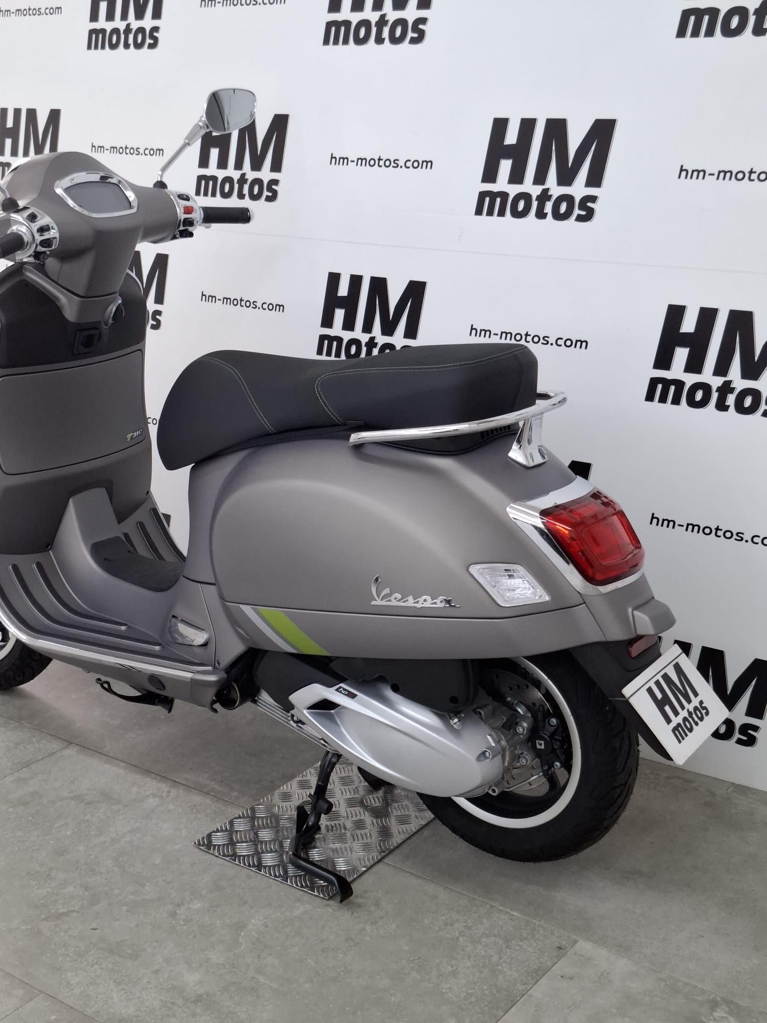 vespa-12-7